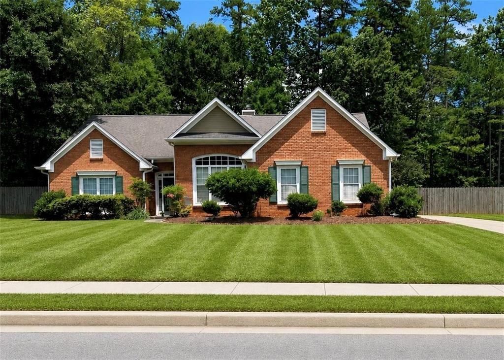 4389 Chatham View Dr., Buford, GA 30518