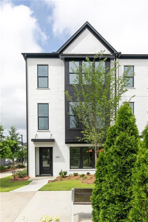 5008 Hartwell Pl., Alpharetta, GA 30009