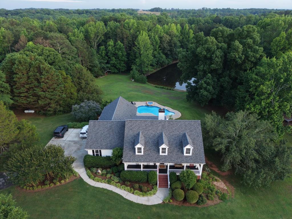 1825 Skelton Rd., Hoschton, GA 30548