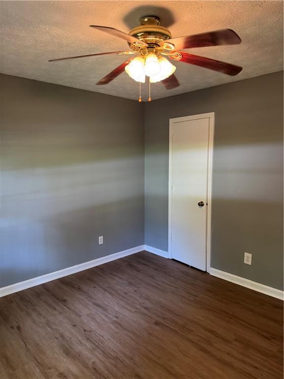 324 Zion Wood Rd., Loganville, GA 30052