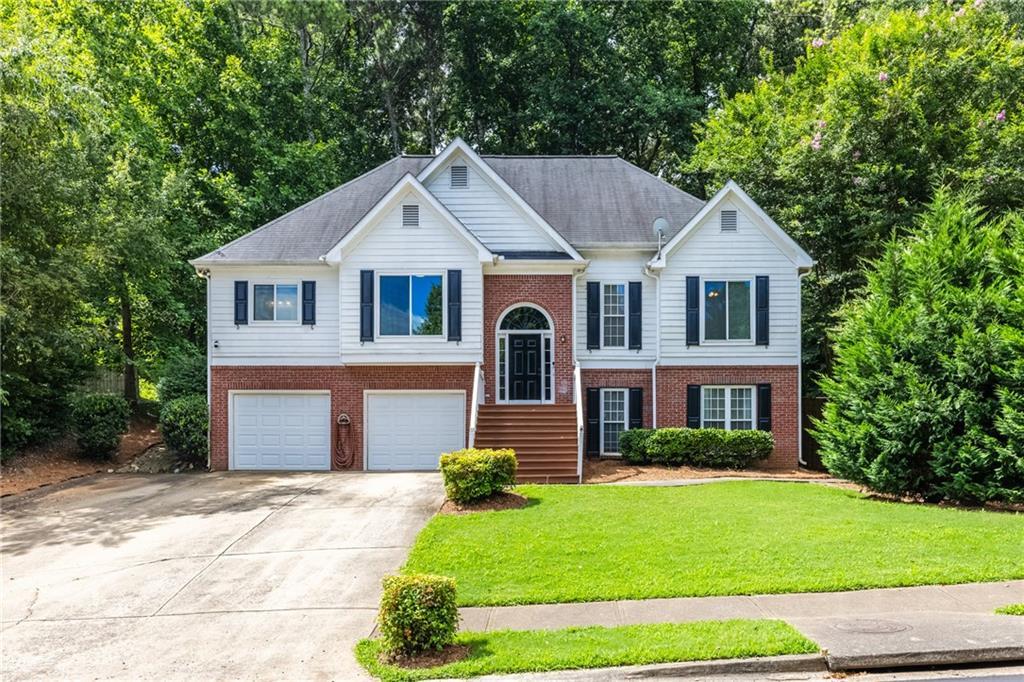 106 Hearthstone Dr., Woodstock, GA 30189