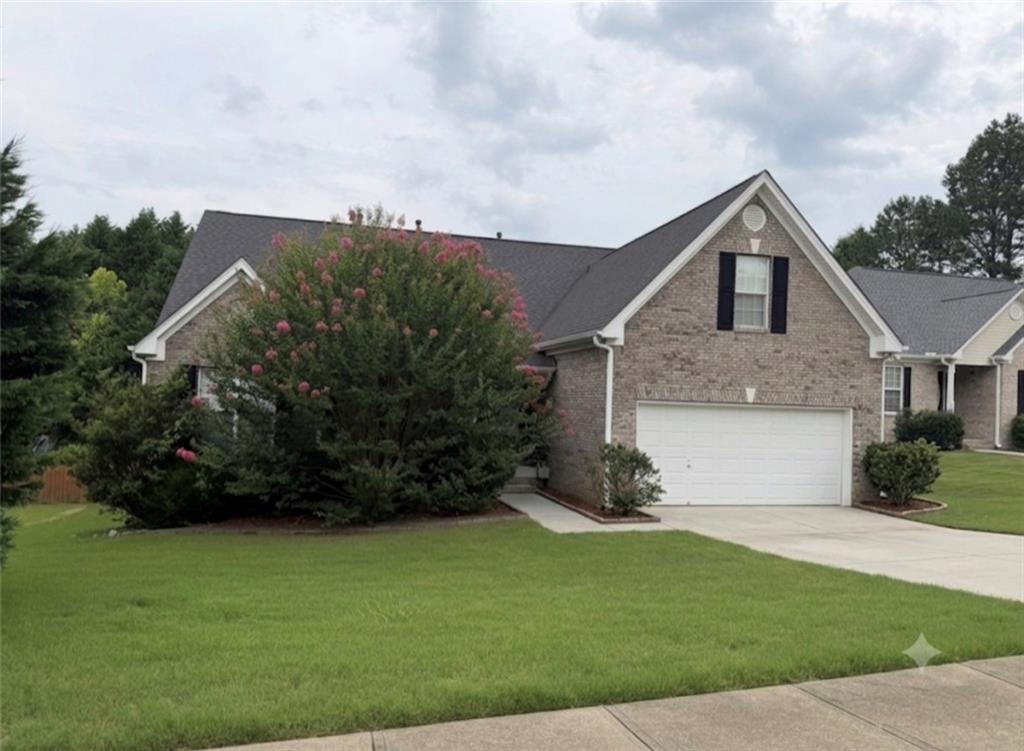 1215 Martins Chapel Ln., Lawrenceville, GA 30045