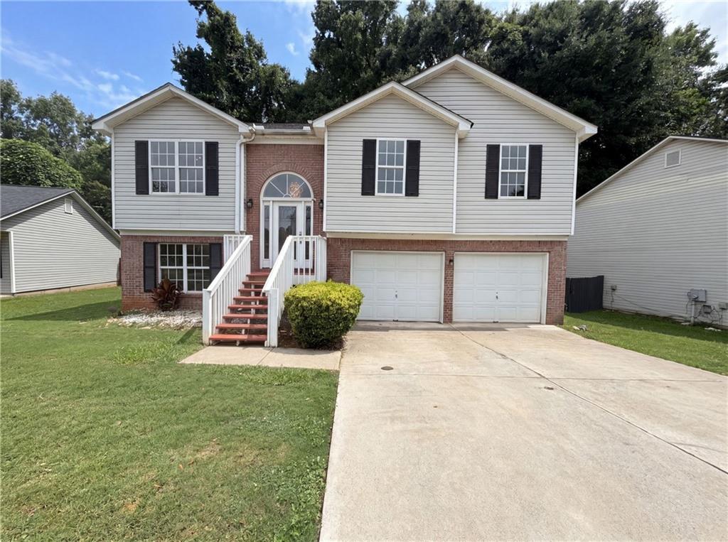 2195 Clayton Ridge, Lithonia, GA 30058