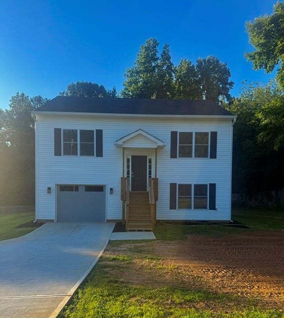 3850 Deaton Rd., Flowery Branch, GA 30552
