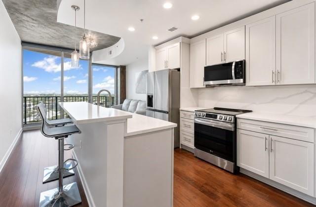 400 W Peachtree St. #2403, Atlanta, GA 30308