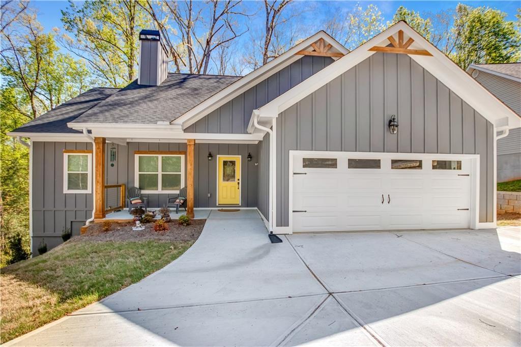 169 View St., Clarkesville, GA 30523