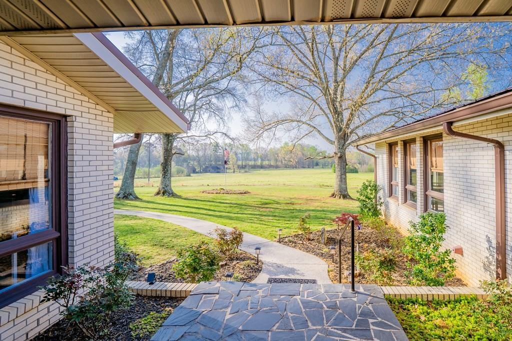 1254 Mountain Loop Rd., Sugar Valley, GA 30746