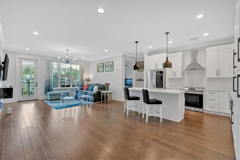 6890 Peachtree Dunwoody Rd. #303, Atlanta, GA 30328