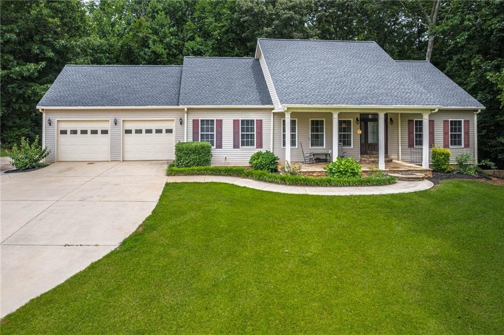 3627 E Hall Rd., Gainesville, GA 30507