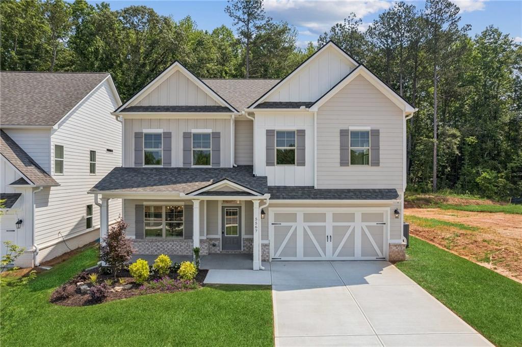 5557 Keswick Dr., Flowery Branch, GA 30542