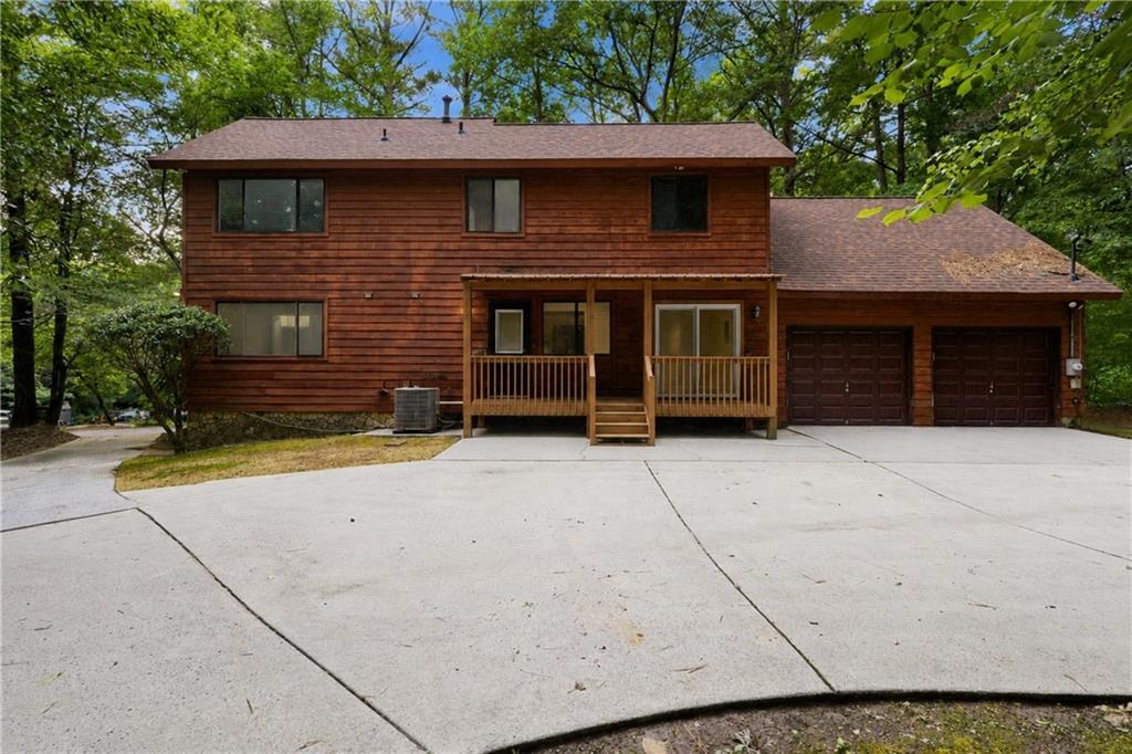 260 Forrest Ave., Fayetteville, GA 30214