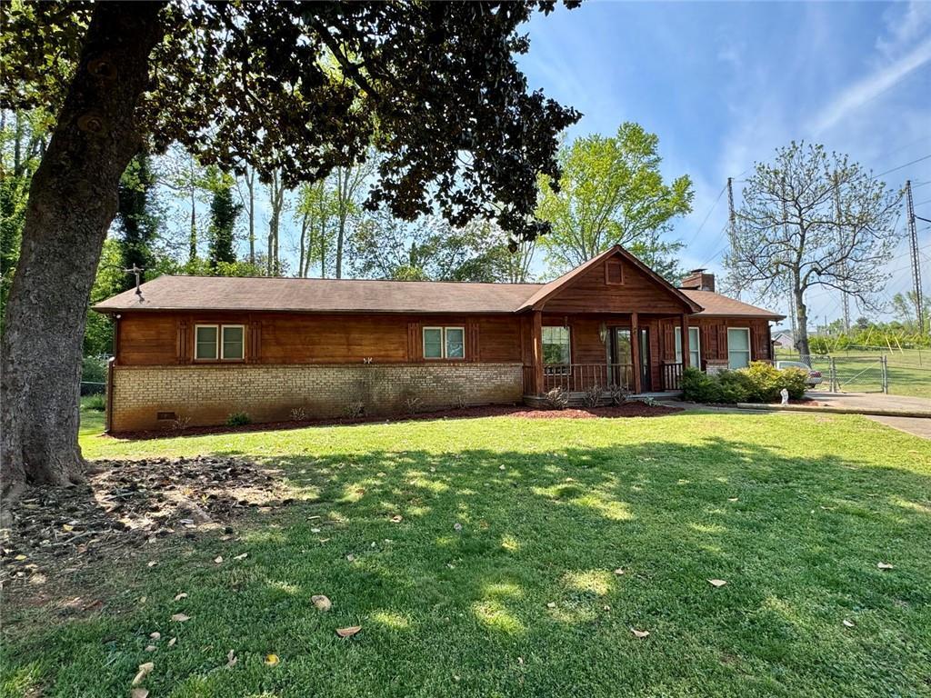 8865 North View Dr., Lithia Springs, GA 30122