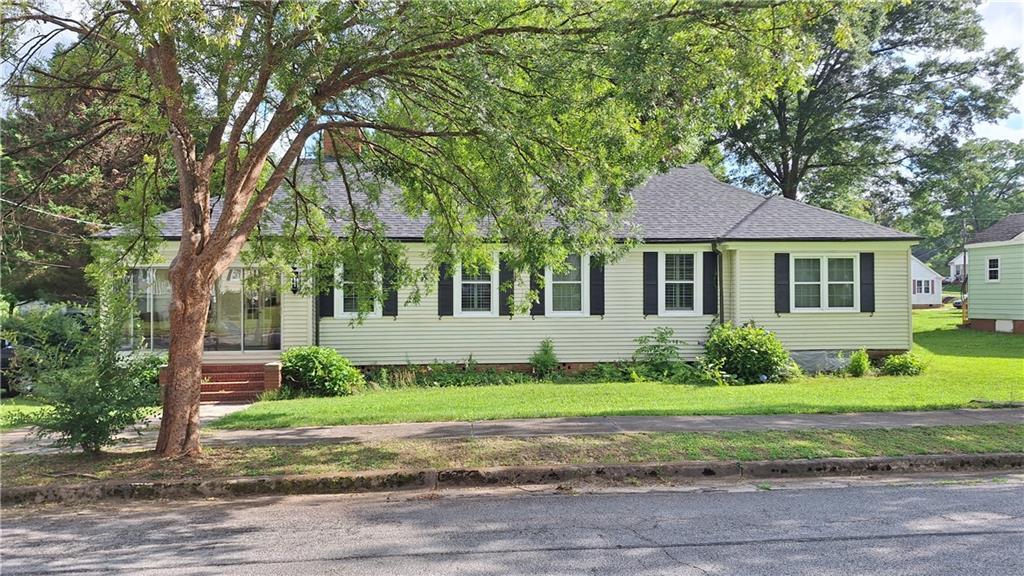 3349 Bloomfield Ave., Clarkdale, GA 30111