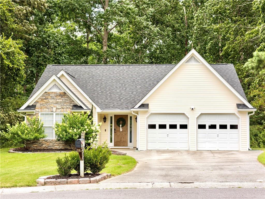 181 Colton Dr., Dallas, GA 30132