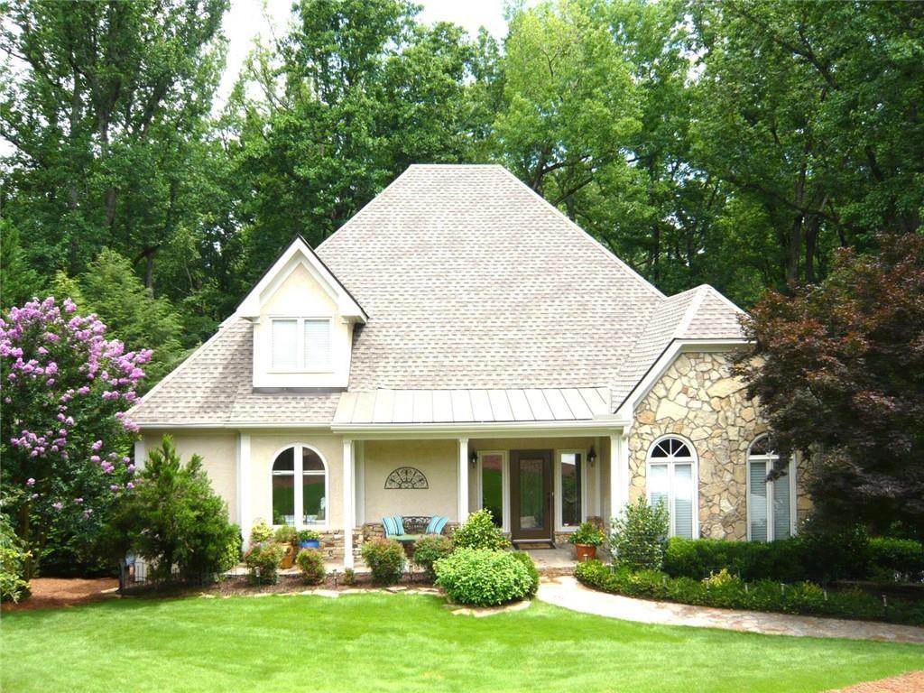 9370 Bluffwind Chase, Roswell, GA 30076