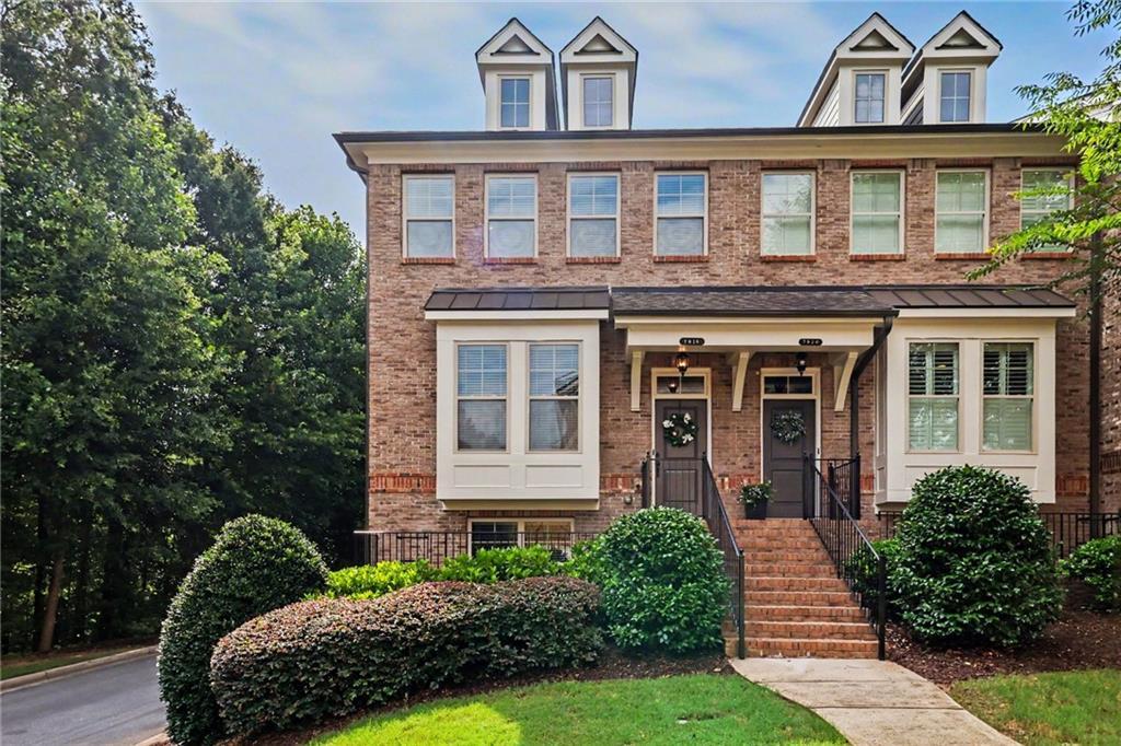 7910 Willoughby Ct., Alpharetta, GA 30005