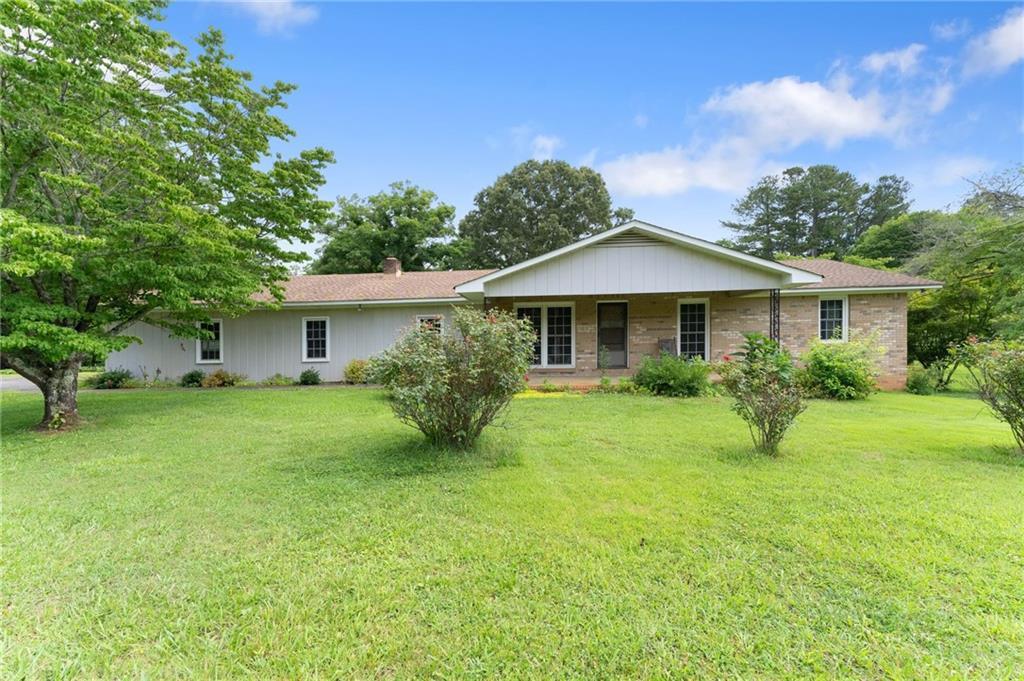 34 Oakmont Dr., Jasper, GA 30143