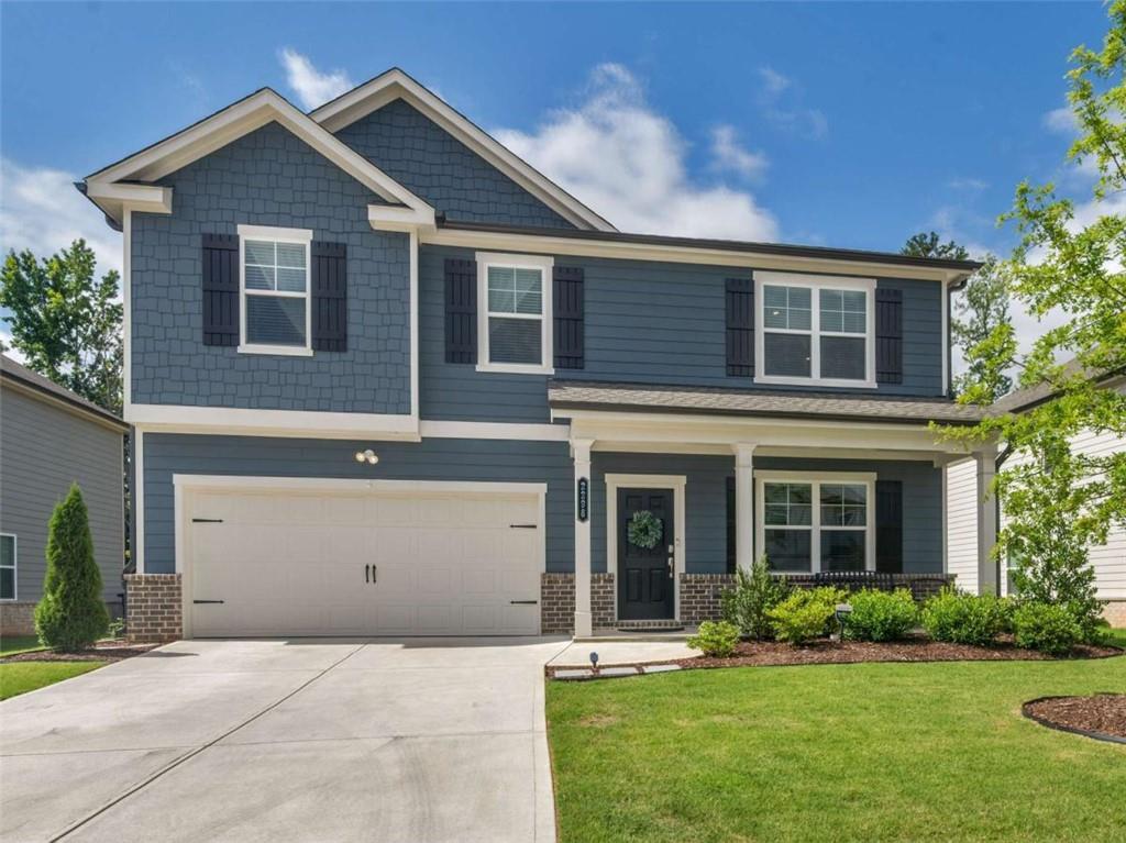 2298 Treaty Ln., Douglasville, GA 30135