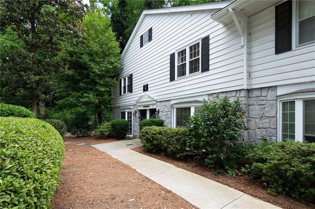 136 Peachtree Memorial Dr. #SC7, Atlanta, GA 30309