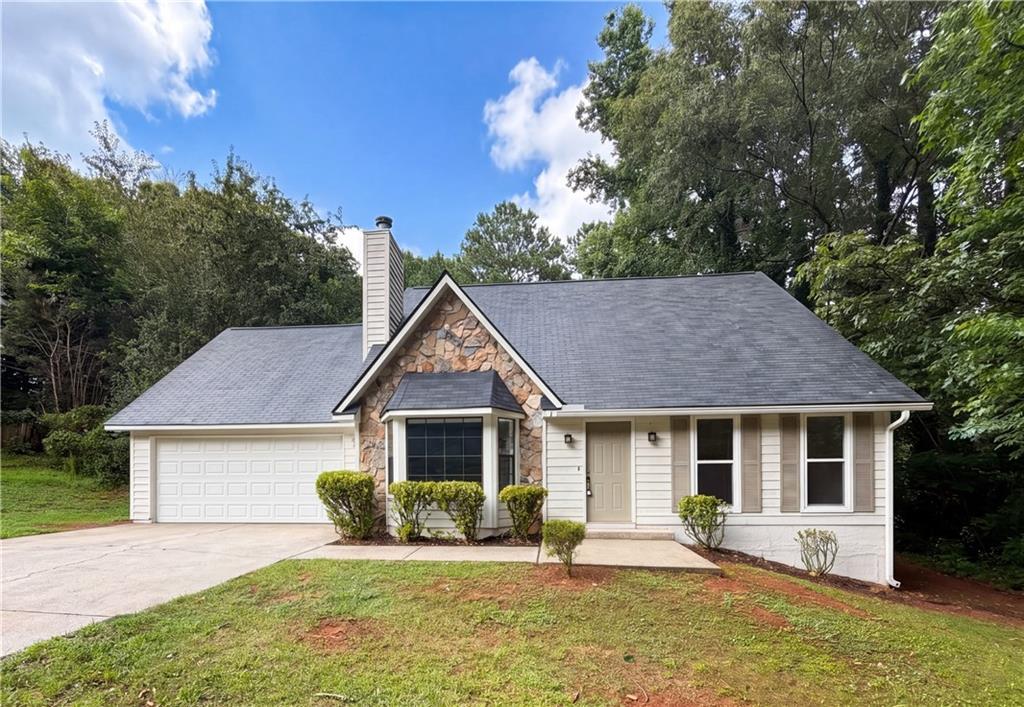 912 Steeple Chase Dr., Lawrenceville, GA 30044