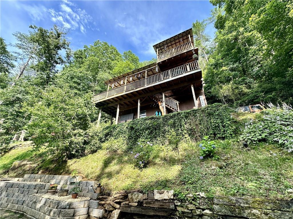 349 Whitewater Tr., Dahlonega, GA 30533