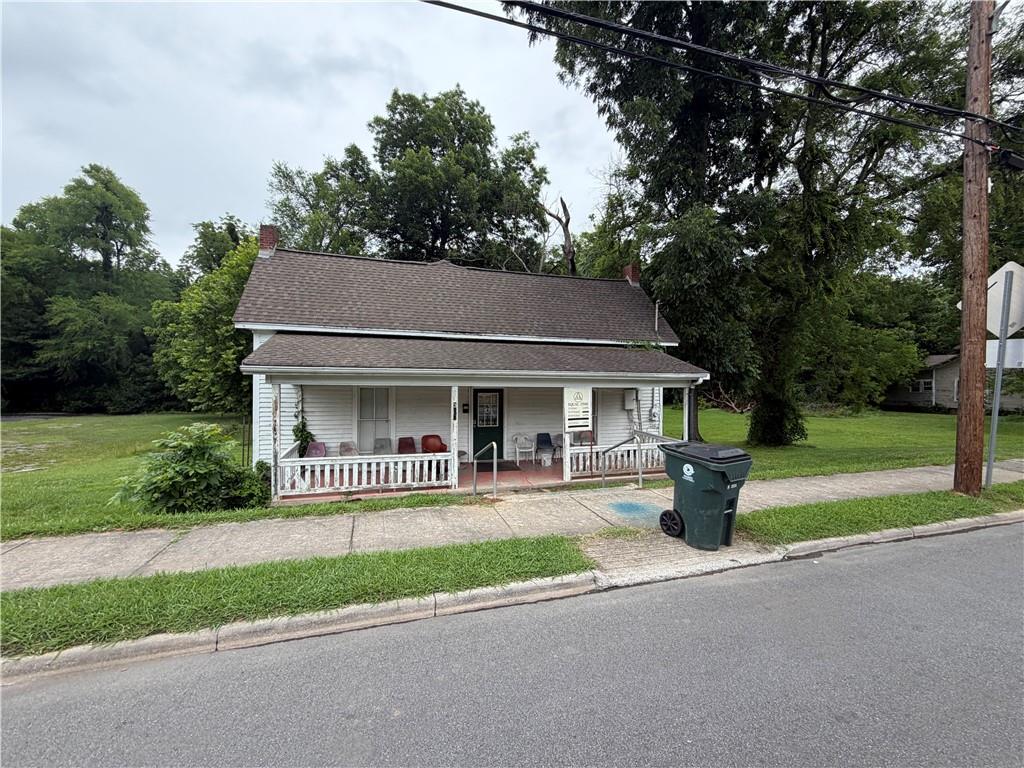 300 E Elm St., Rockmart, GA 30153