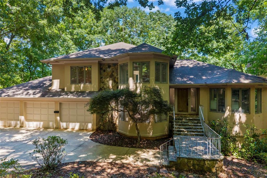 825 Riverbend Pkwy., Athens, GA 30605