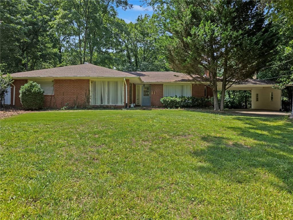 675 Holly Dr., Gainesville, GA 30501
