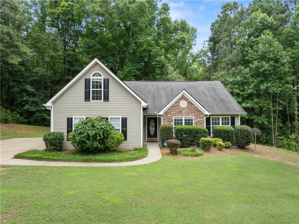 6000 Devonshire Dr., Flowery Branch, GA 30542