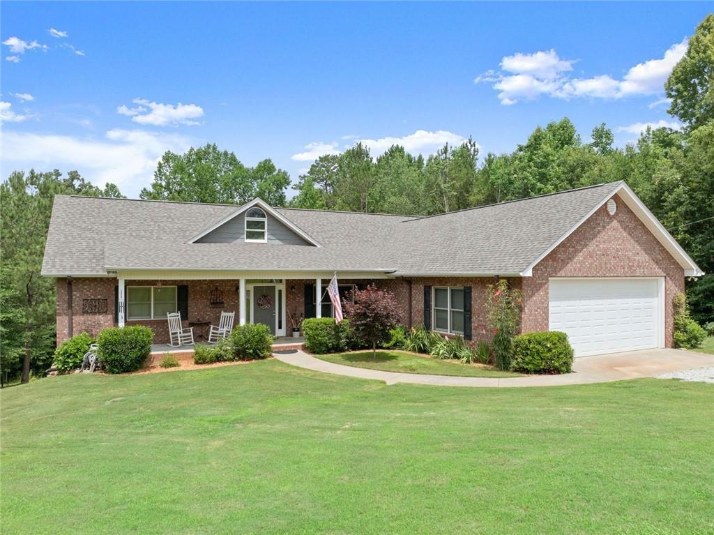 1020 Easy St., Toccoa, GA 30577