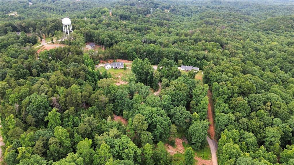 20 Stancil Dr., Dawsonville, GA 30534