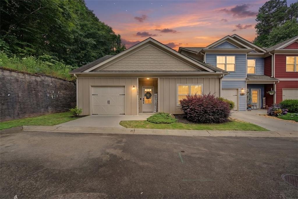 182 Towne Villas Dr., Jasper, GA 30143