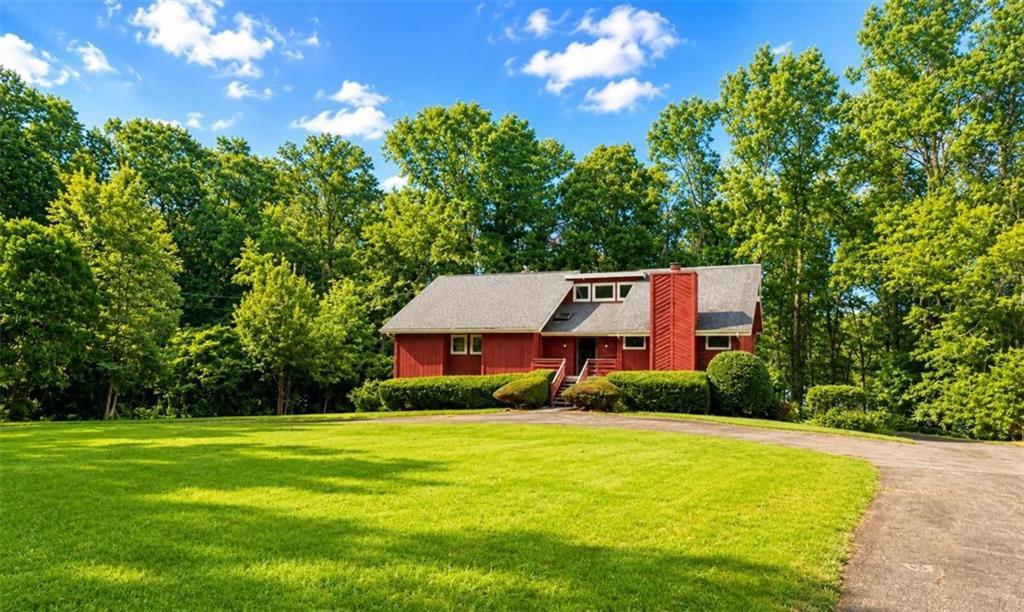 7930 Sweetwater Dr., Douglasville, GA 30135