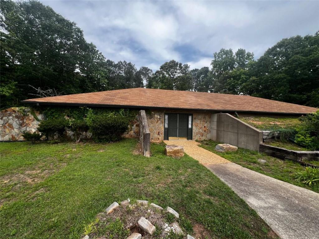 4391 Leola Rd., Douglasville, GA 30135