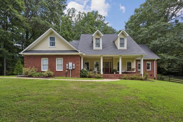 New Homes with Master Bedrooms on the 1st Floor That Attend Paulding County High School: June 20th to June 26th