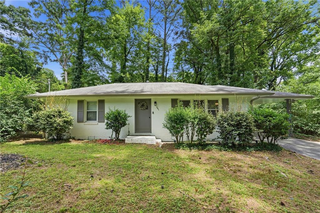 581 Meadowbrook Dr., Marietta, GA 30067