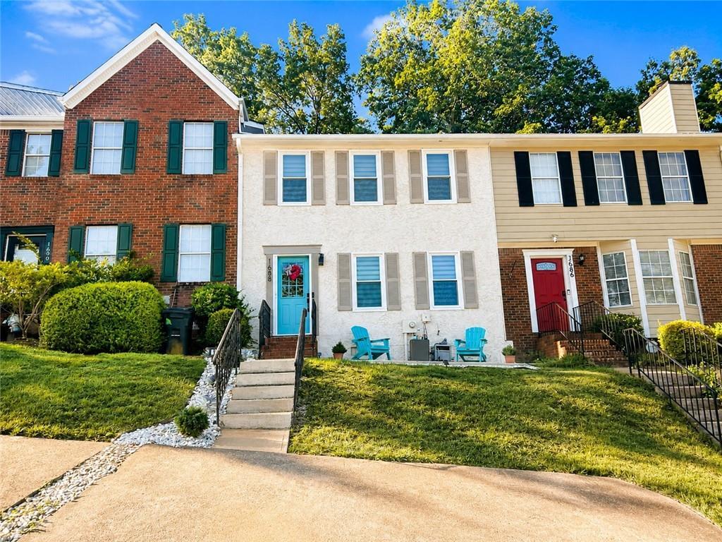 1688 Grist Mill Dr., Marietta, GA 30062
