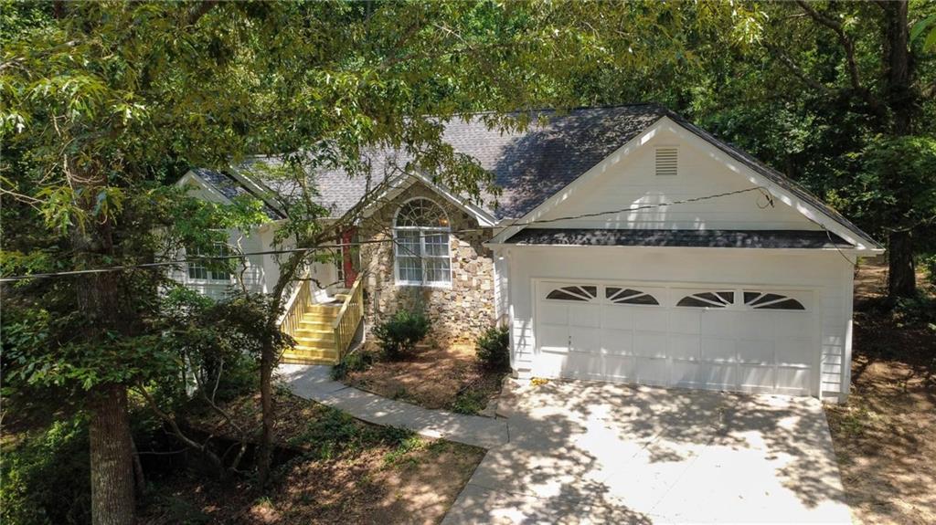 2804 Dock Side Ct., Lawrenceville, GA 30045