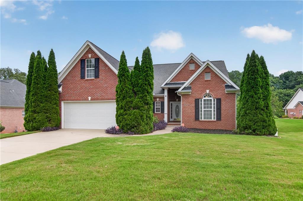 165 Biltmore Dr., Fayetteville, GA 30214