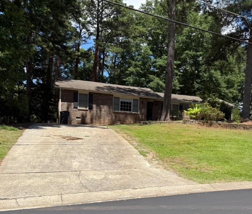 1218 Santa Anna Dr., Norcross, GA 30093