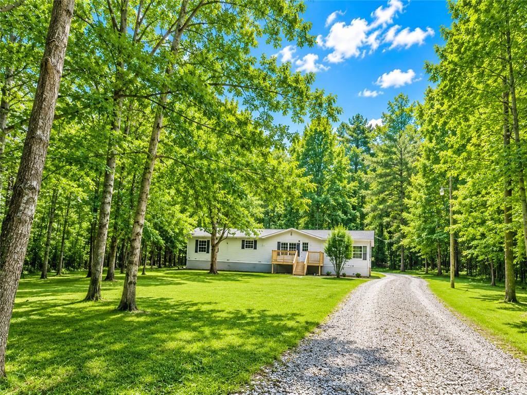 98 Jims Ln., Nicholson, GA 30565