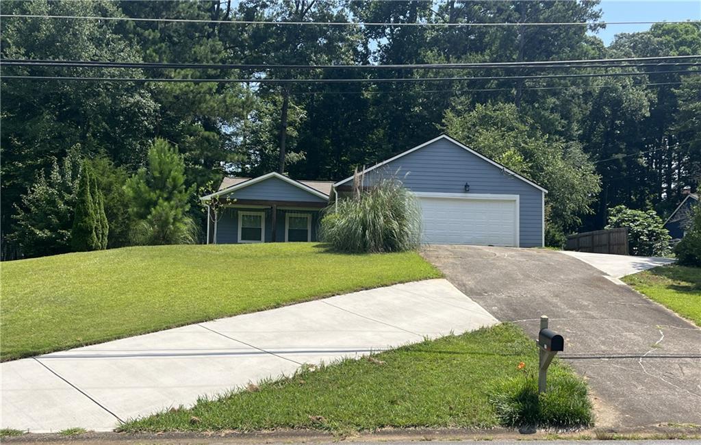 117 River Oaks Dr., Woodstock, GA 30188