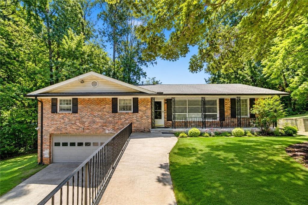 3900 Greystone Ct., Stone Mountain, GA 30083