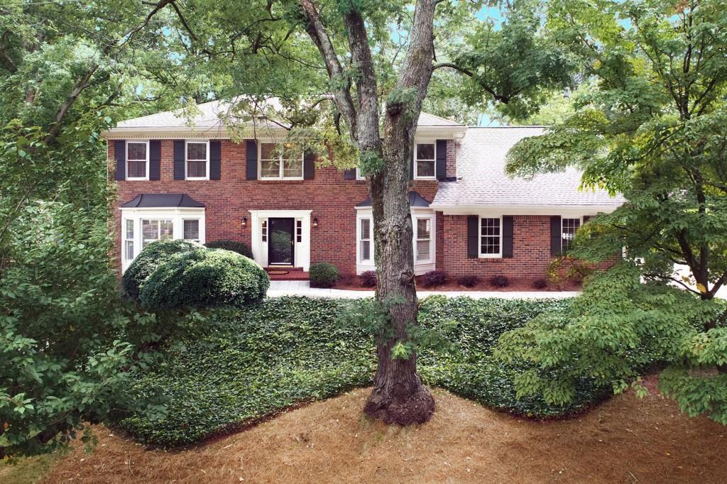 5165 Wellshire Pl., Atlanta, GA 30338