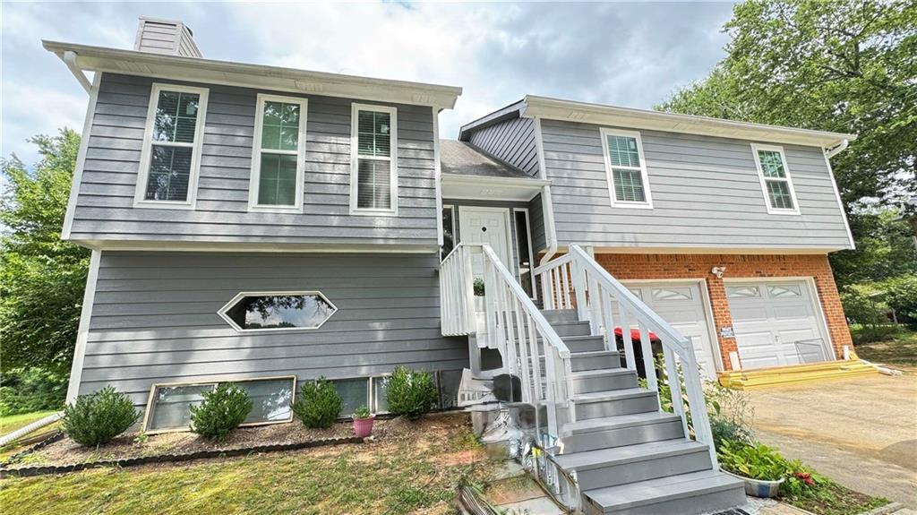 1860 David Dr., Douglasville, GA 30135