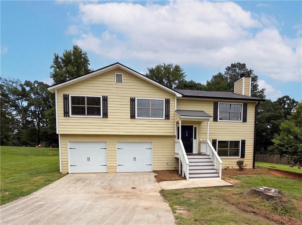 2021 Raymonds Dr., Loganville, GA 30052