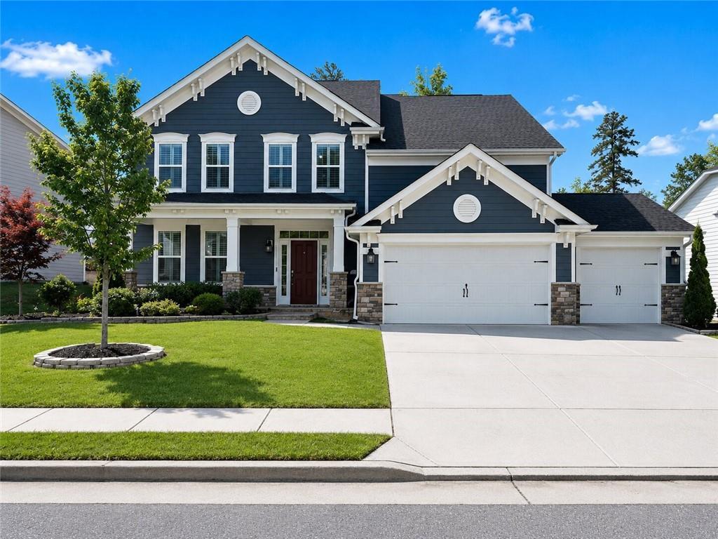 205 Michigan Cir., Hoschton, GA 30548