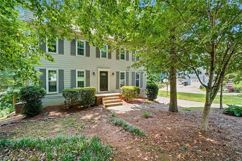 30 Flint Ridge Dr., Mableton, GA 30126