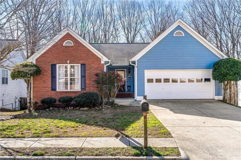 1040 Hillary Ln., Lawrenceville, GA 30043