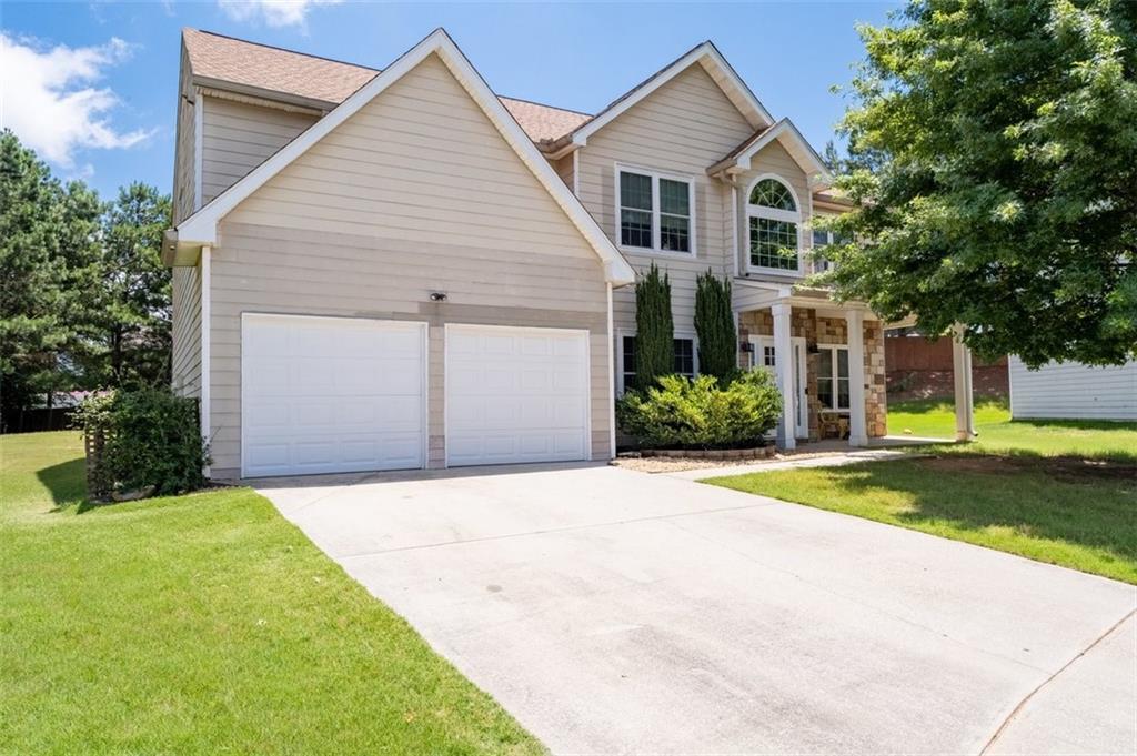 4132 Eldon Dr., Fairburn, GA 30213